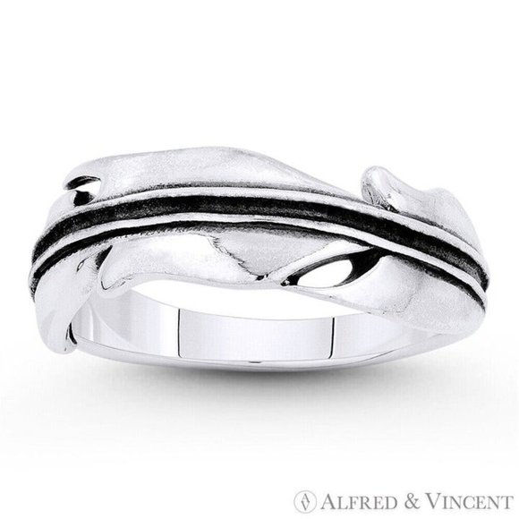 Angel's / Eagle's Feather Charm Stackable Ring in .925 Sterling Silver - Size 7 - Picture 1 of 1